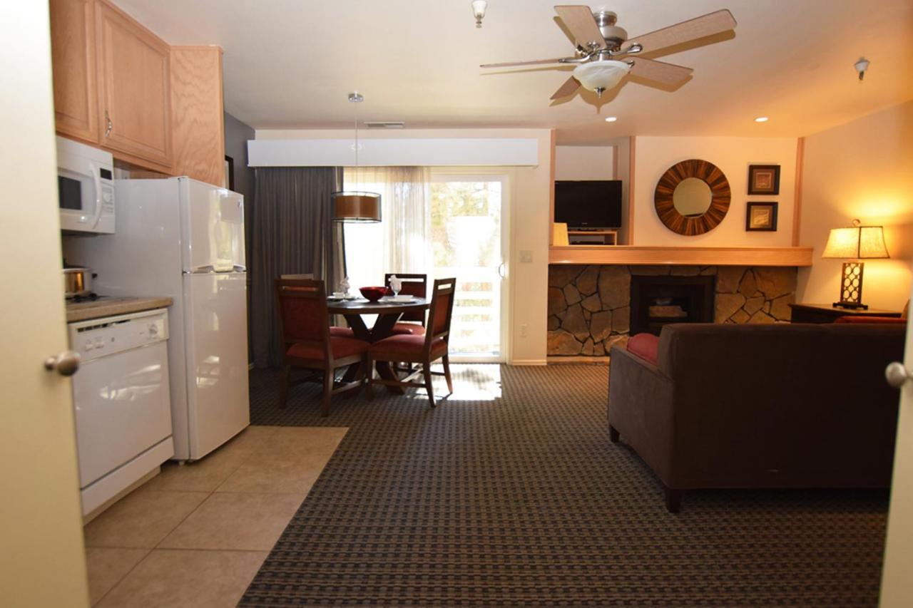 Lodge At Kingsbury Crossing Стейтлайн Екстериор снимка